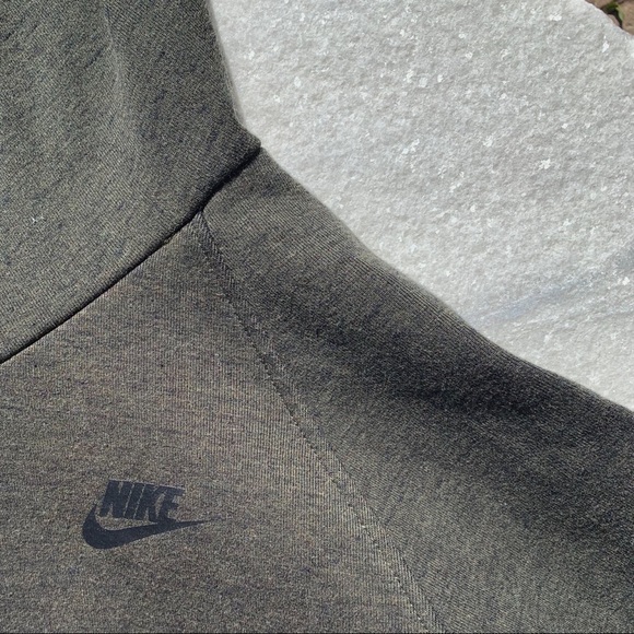 Nike Cowl Neck Green Sweatshirt - Picture 2 of 8